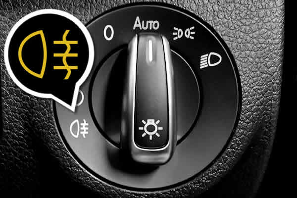 Rear fog lights rotary lights function switch in a car